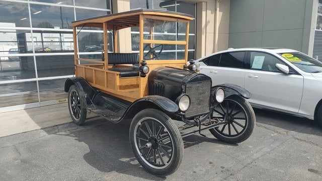25 Ford MODEL T HUKSTER Base