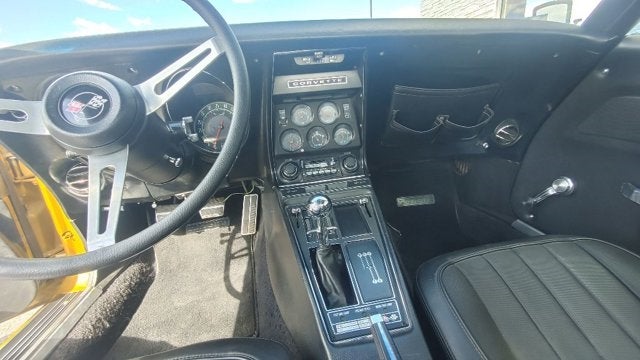 1969 CHEVY CORVETTE Base