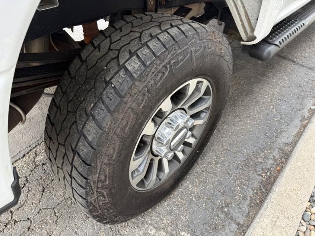 2017 Ford Super Duty F-250 SRW Lariat