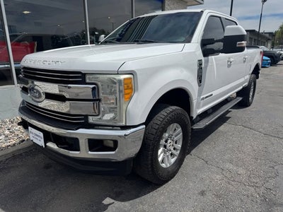 2017 Ford Super Duty F-250 SRW Lariat