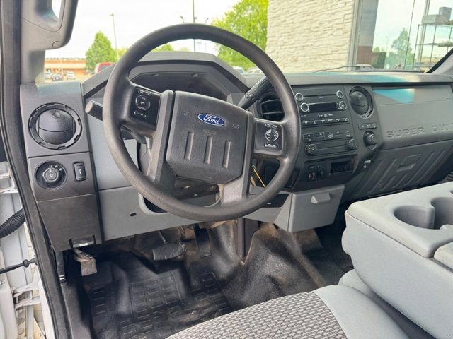2012 Ford Super Duty F-350 SRW XL