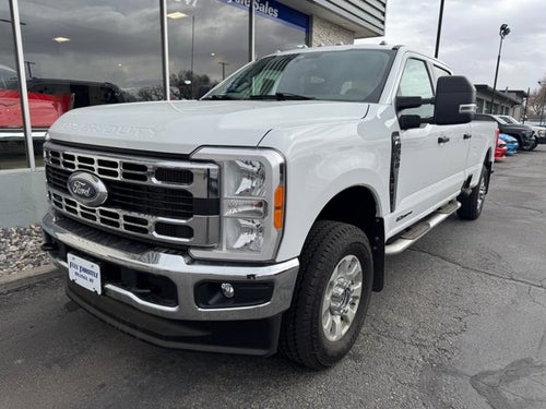 2023 Ford Super Duty F-350 SRW FX4