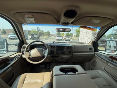 2001 Ford Super Duty F-250 Lariat