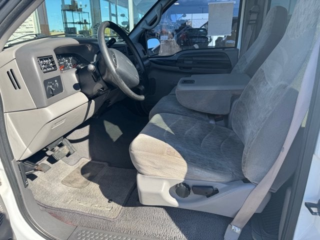 1999 Ford Super Duty F-350 SRW XL