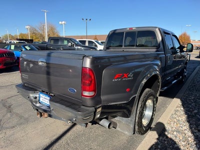 2006 Ford Super Duty F-350 DRW Lariat