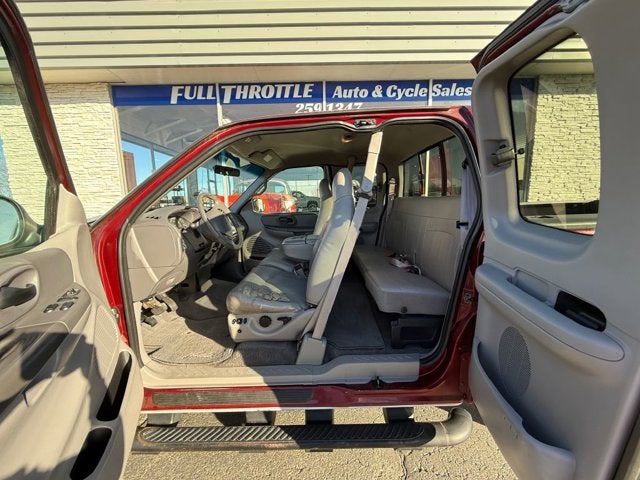 1999 Ford F-150 Lariat