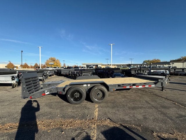 26 IRON BULL EQ HAULER 16K Base