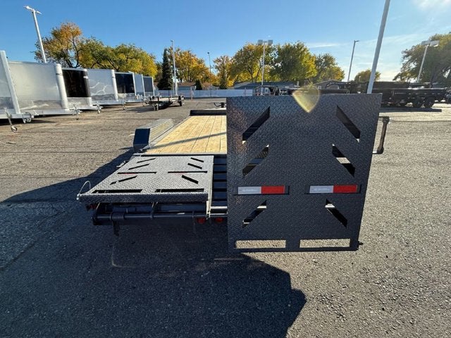 26 IRON BULL EQ HAULER 14K Base