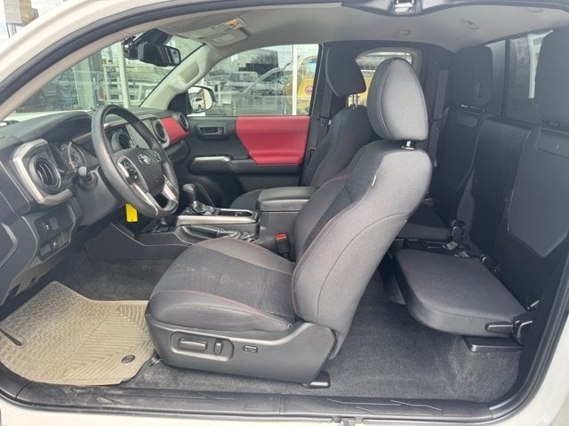 2022 Toyota Tacoma 4WD Base