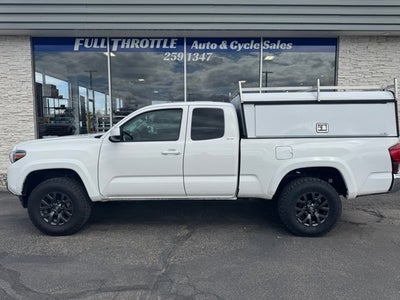 2022 Toyota Tacoma 4WD Base