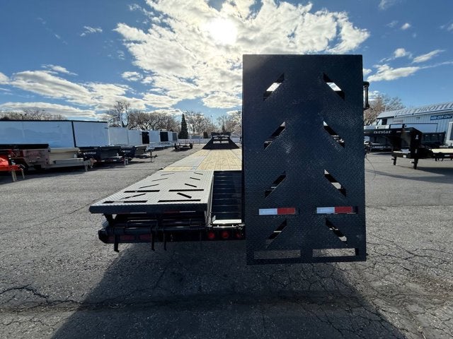 26 IRON BULL GOOSE EQ HAULER Base