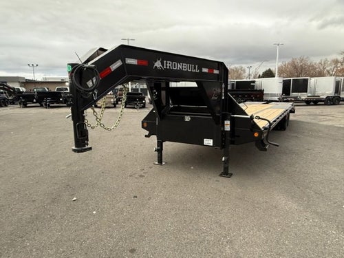 26 IRON BULLO GOOSE EQ HAULER Base