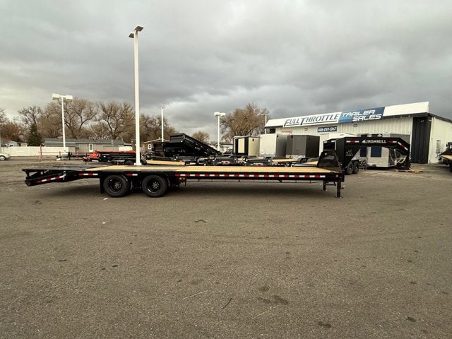 26 IRON BULLO GOOSE EQ HAULER Base