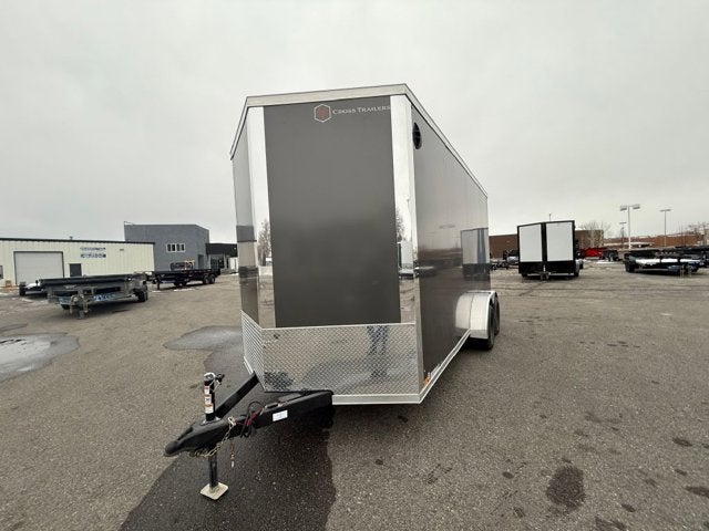 26 CROSS ENCLOSED CARGO Base