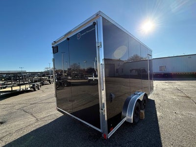 26 CROSS ENCLOSED CARGO Base