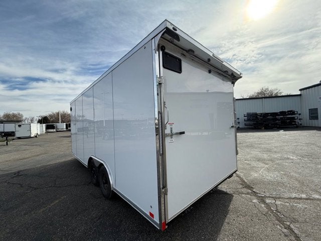 26 CROSS ENCLOSED CARGO Base