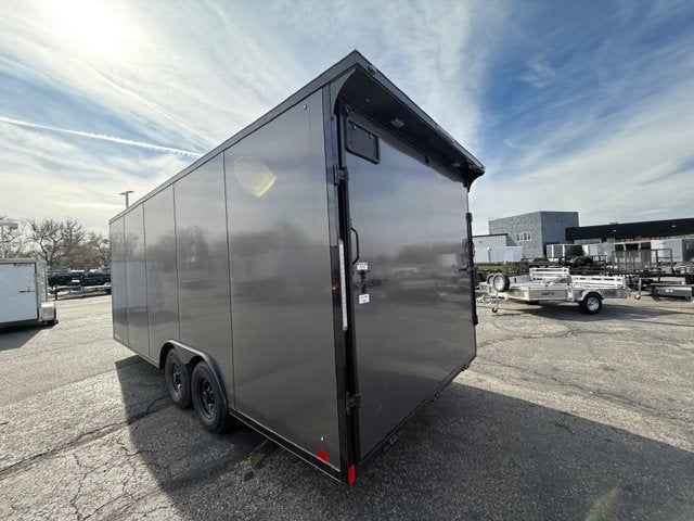 26 CROSS ENCLOSED CARGO Base