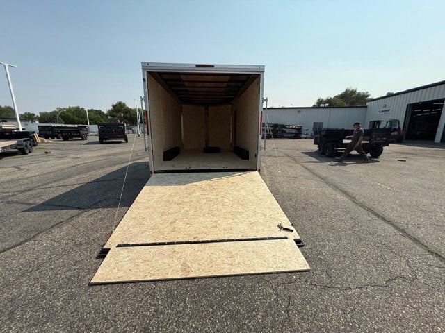 27 PACE CAR HAULER Base