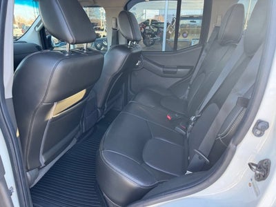 2015 Nissan Xterra Base