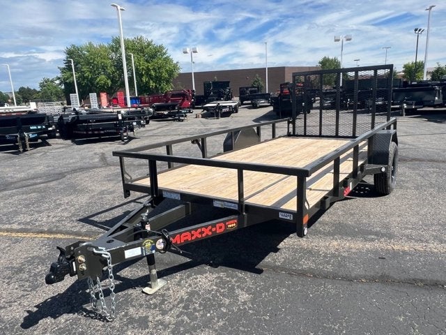 24 MAXX-D UTILITY Base