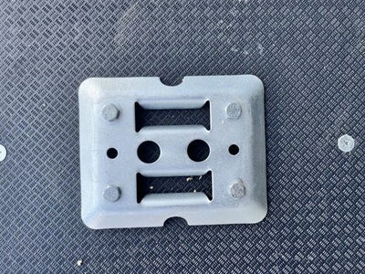 2023 ALCOM ENCLOSED SLED Base