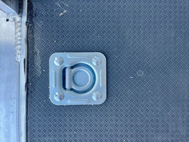 2023 ALCOM ENCLOSED SLED Base