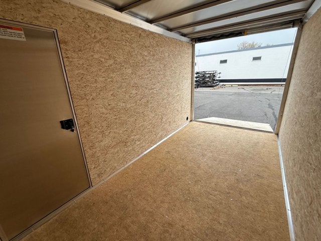 26 ALCOM ENCLOSED CARGO Base