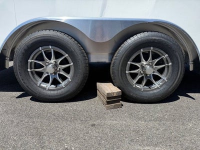 26 ALCOM ENCLOSED CARGO Base