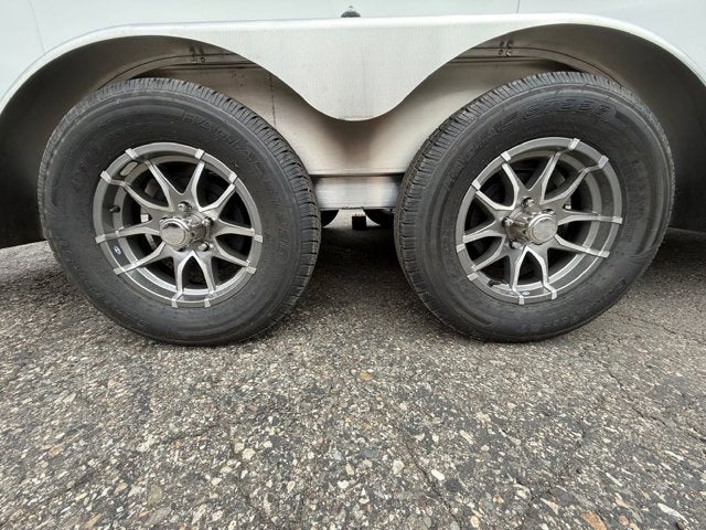 26 ALCOM ENCLOSED CARGO Base