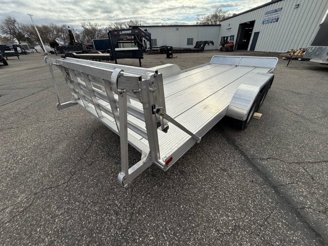 25 TRITON UTILITY Base