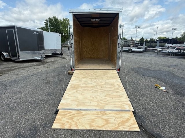 25 ROCK SOLID ENCLOSED CARGO Base