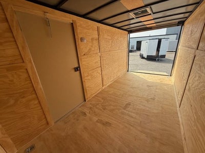 25 ROCK SOLID ENCLOSED CARGO Base