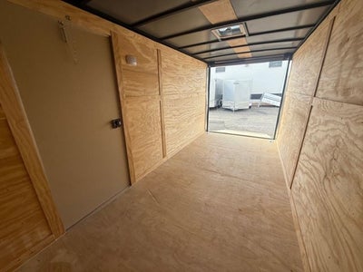 25 ROCK SOLID ENCLOSED CARGO Base