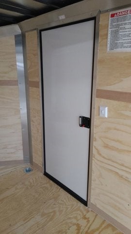 2022 UNITED TRAILERS ENCLOSED CARGO Base