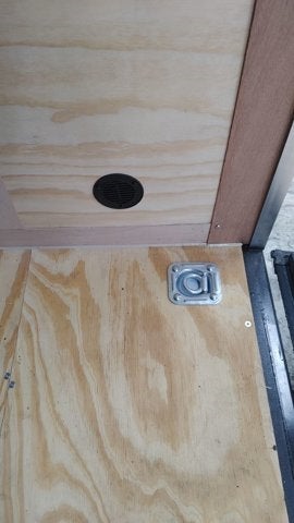 2022 UNITED TRAILERS ENCLOSED CARGO Base