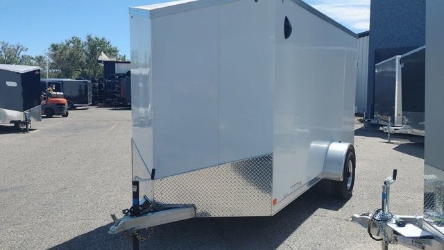 2022 UNITED TRAILERS ENCLOSED CARGO Base