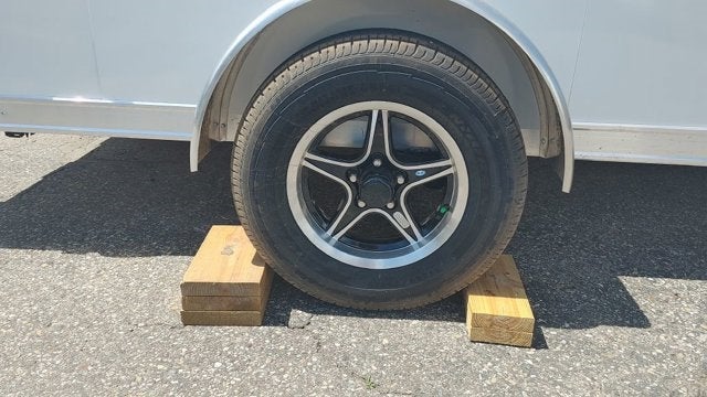 2022 UNITED TRAILERS ENCLOSED CARGO Base