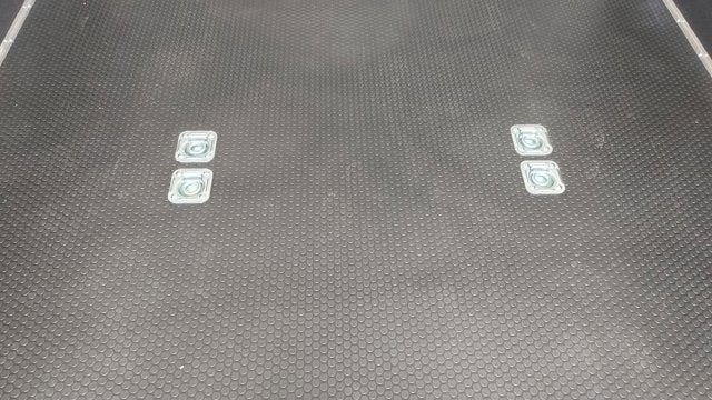 2022 UNITED TRAILERS ENCLOSED CAR HA Base