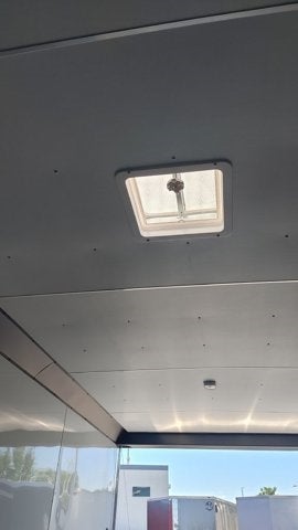 2022 UNITED TRAILERS ENCLOSED CAR HA Base