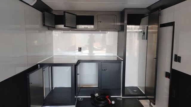 2022 UNITED TRAILERS ENCLOSED CAR HA Base