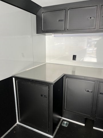 2022 UNITED TRAILERS ENCLOSED CAR HA Base