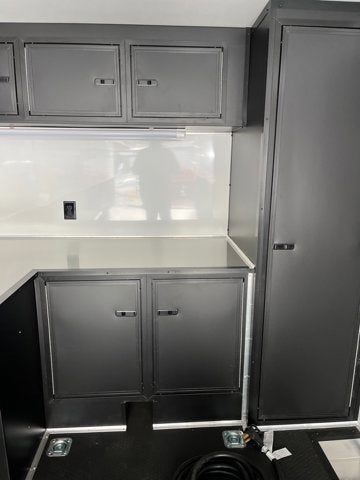 2022 UNITED TRAILERS ENCLOSED CAR HA Base