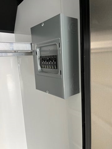 2022 UNITED TRAILERS ENCLOSED CAR HA Base