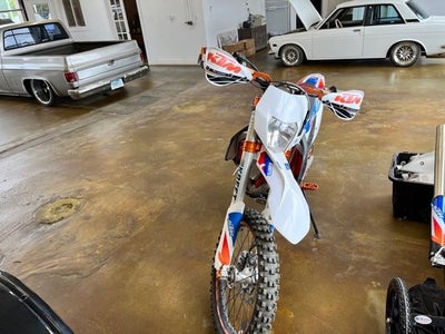 2016 KTM 500 EXC SIX DAY Base